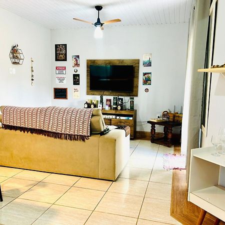 Casa Com Spa De Hidro, Aquecedor E Cromoterapia A 1,0 Km Do Centro Chapada dos Guimarães Exterior foto
