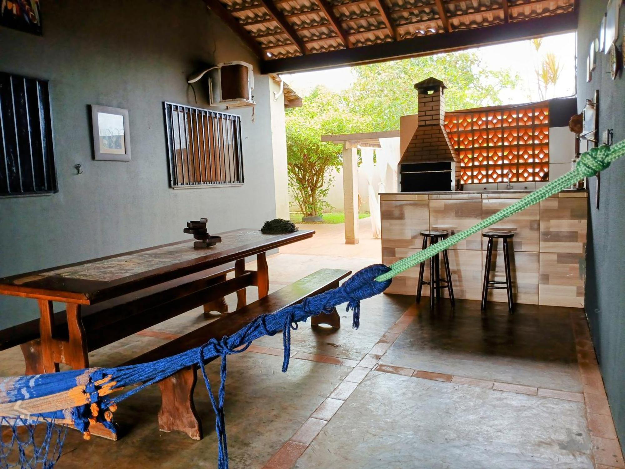Casa Com Spa De Hidro, Aquecedor E Cromoterapia A 1,0 Km Do Centro Chapada dos Guimarães Exterior foto