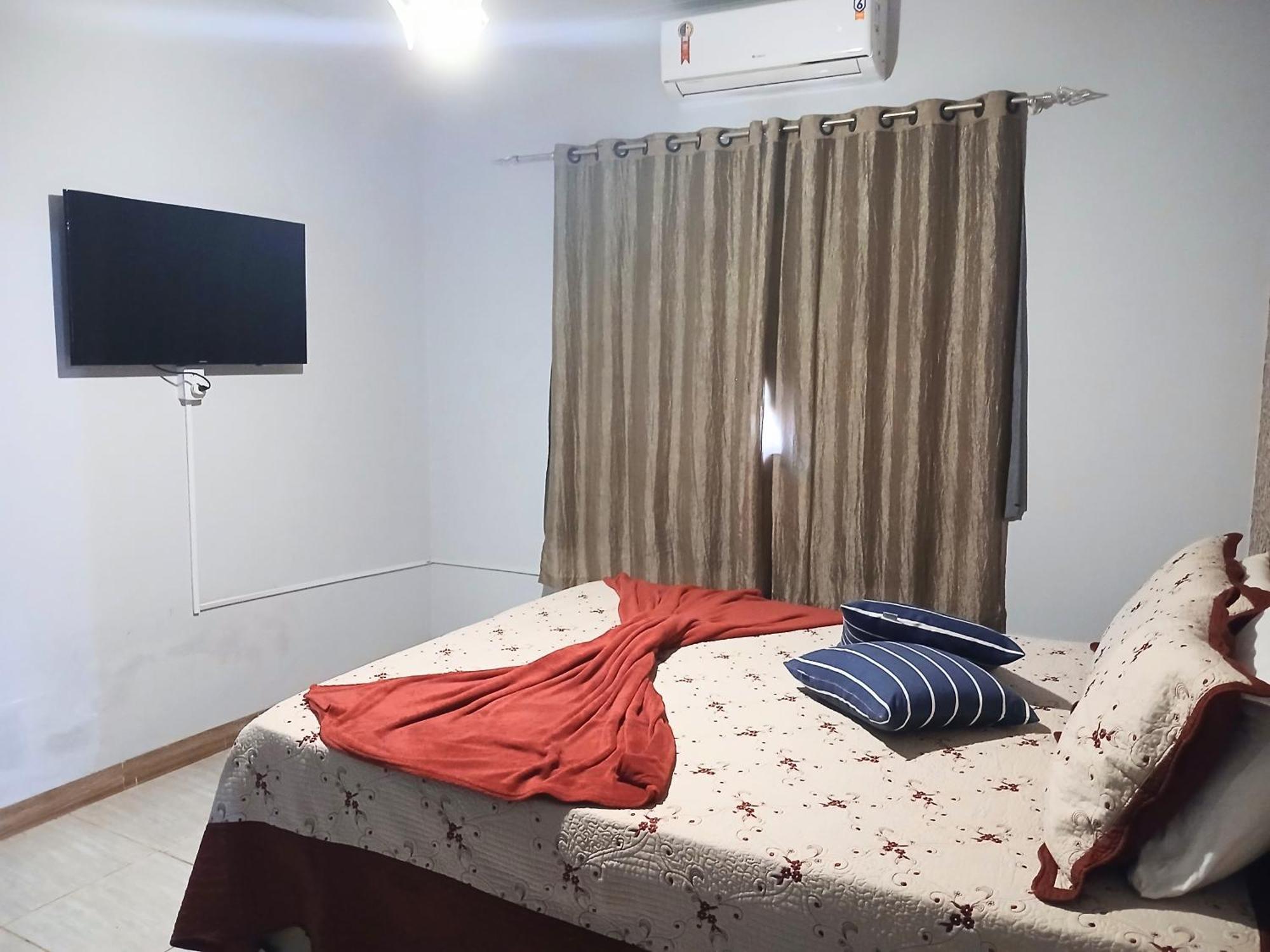 Casa Com Spa De Hidro, Aquecedor E Cromoterapia A 1,0 Km Do Centro Chapada dos Guimarães Exterior foto